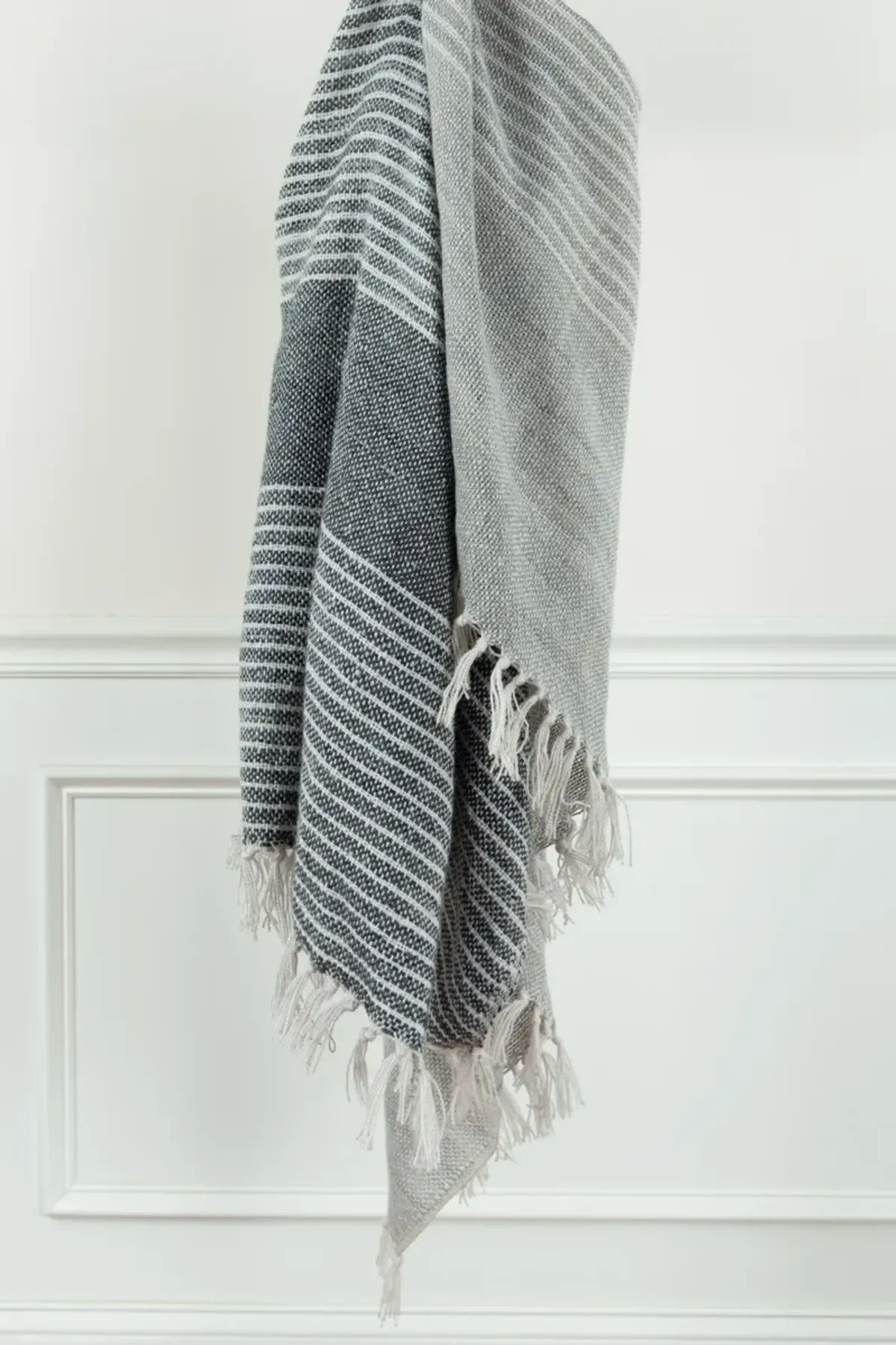 Gray 50" x 60" Throw Blanket