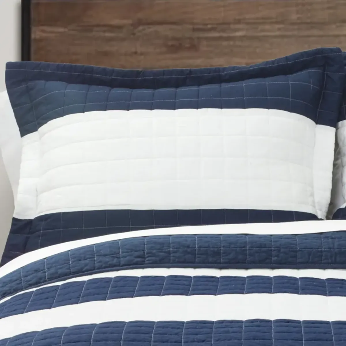 New Berlin Stripe Quilt 3Pc Set