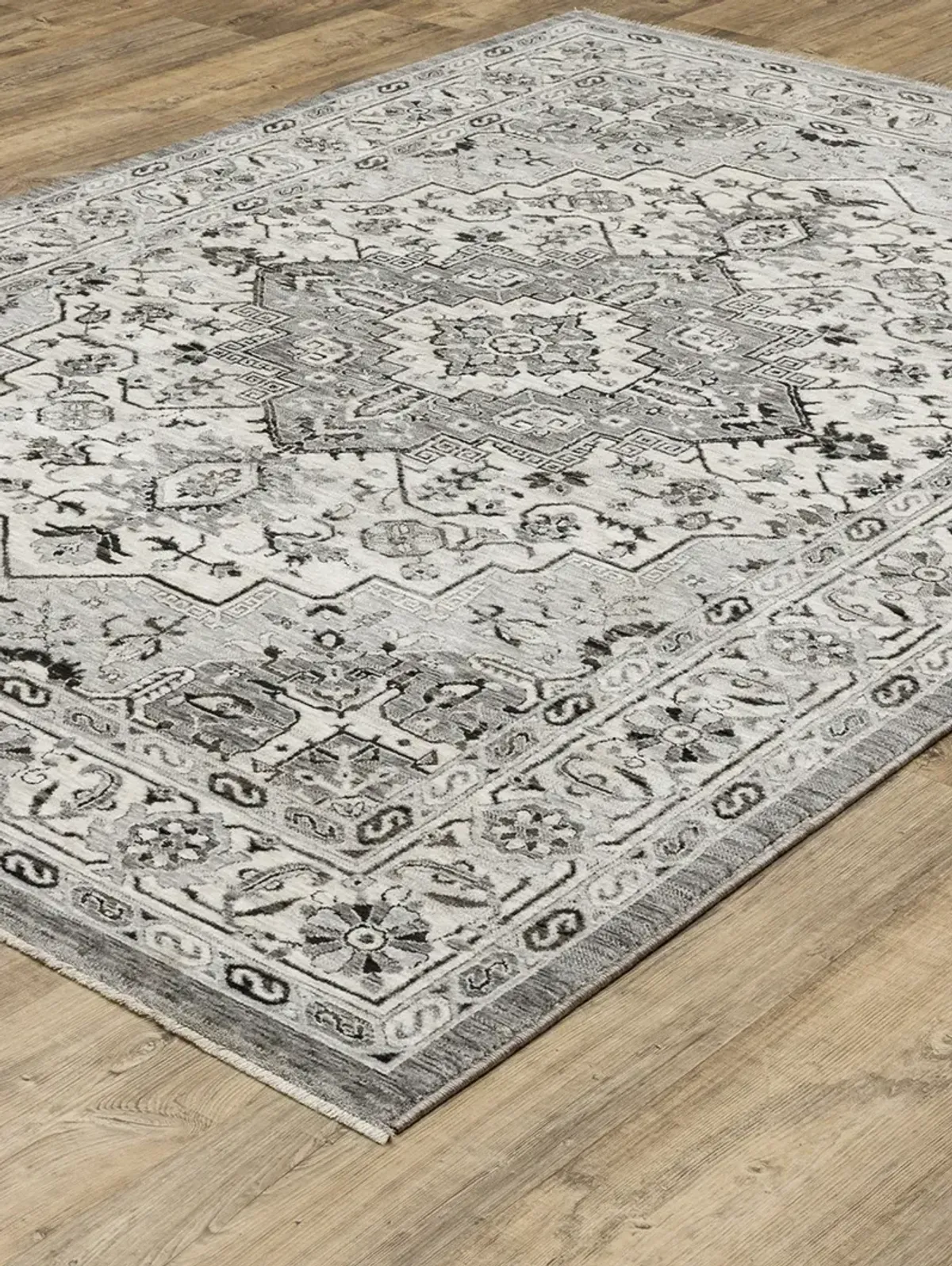 Chamberlain 6'7" x 9'6" Grey Rug