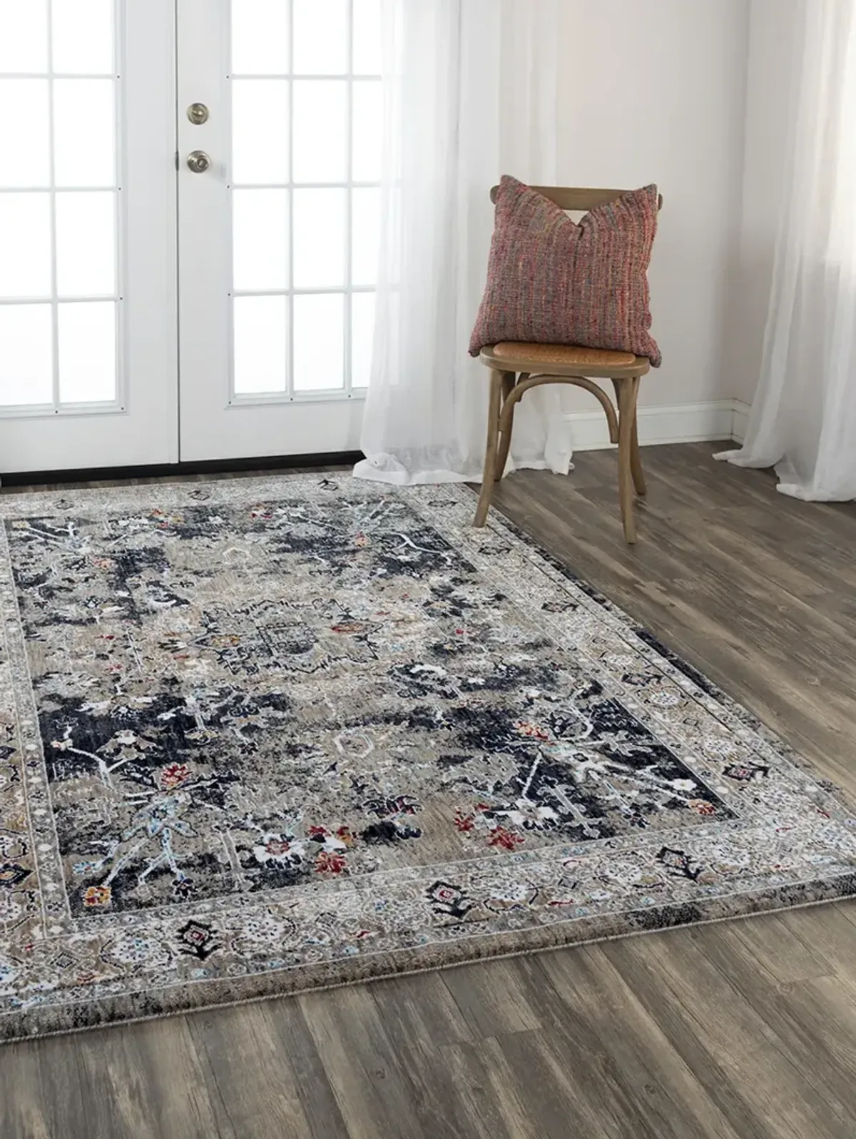 Signature SGN771 2'6" x 8' Rug