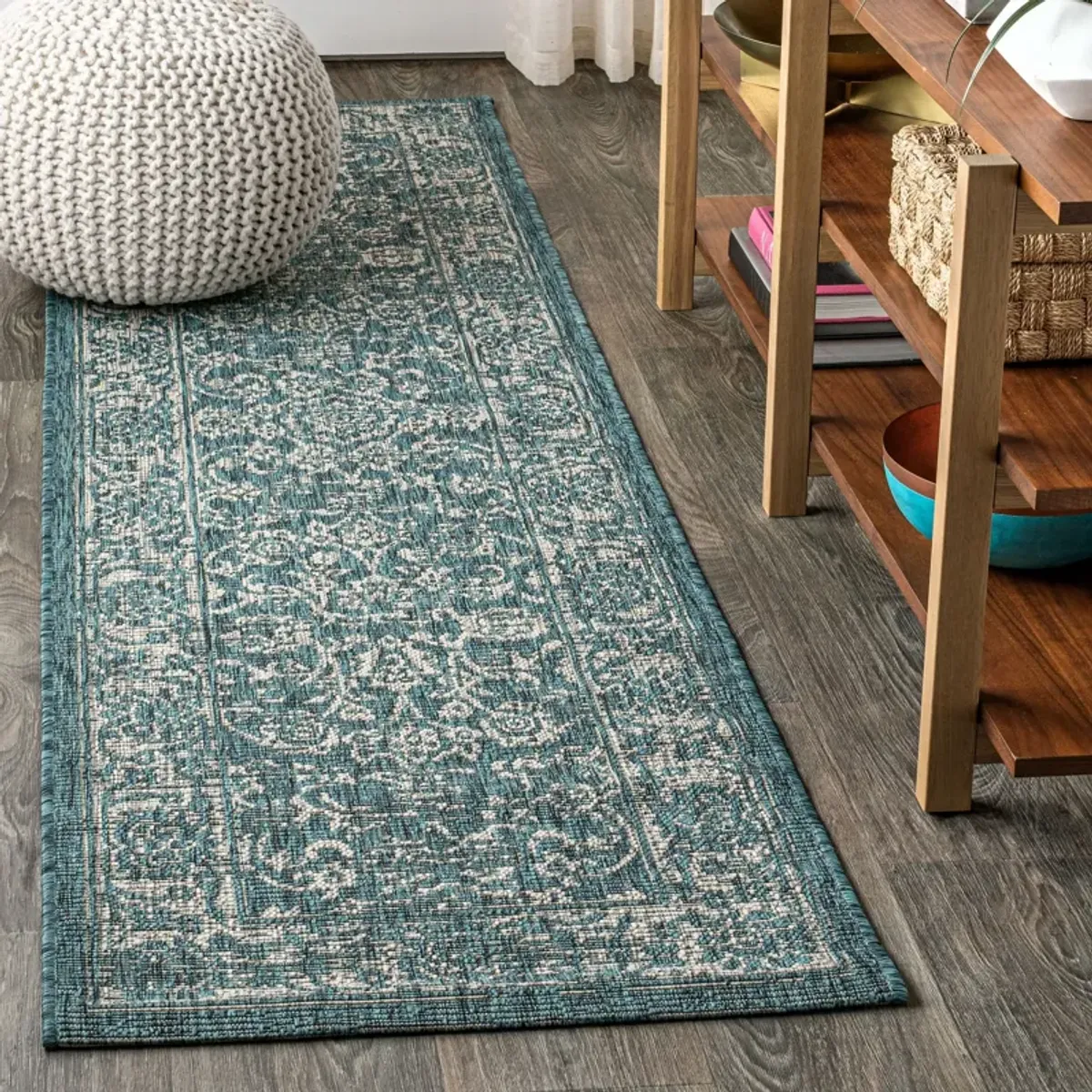 Tela Bohemian Textured Weave Floral Indoor/Outdoor Area Rug