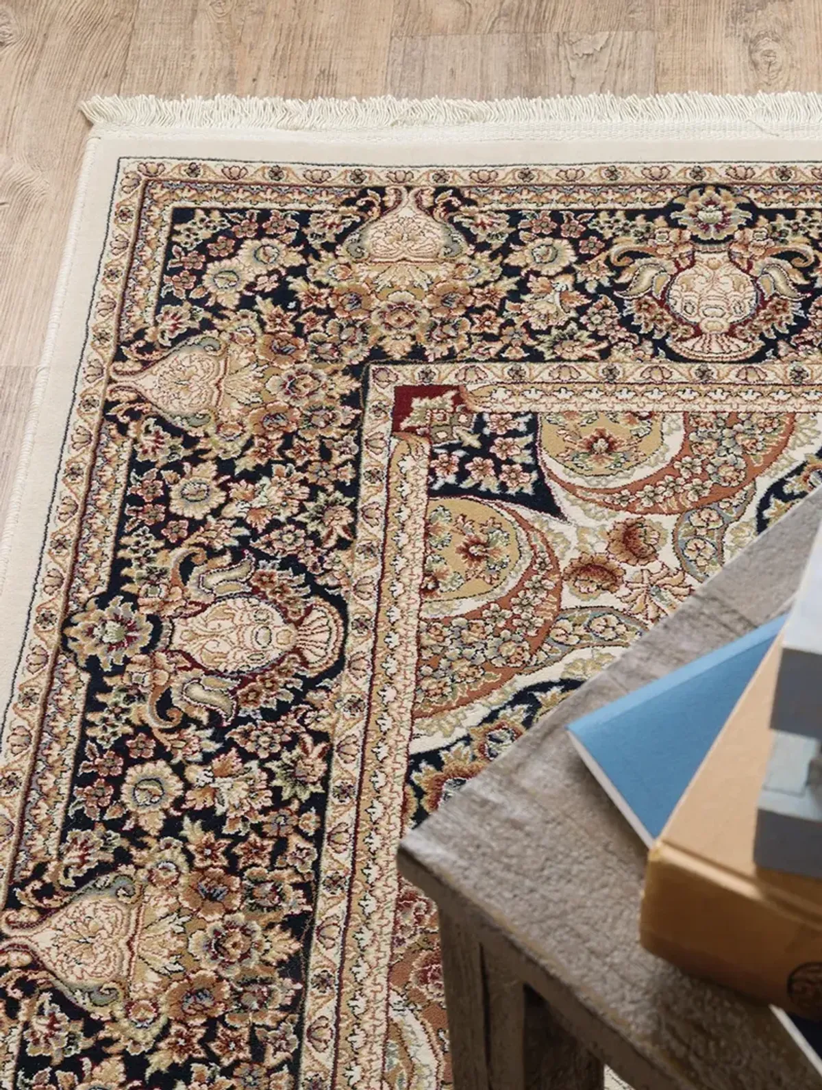 Masterpiece 7'10 x 10'10 IVY Rug