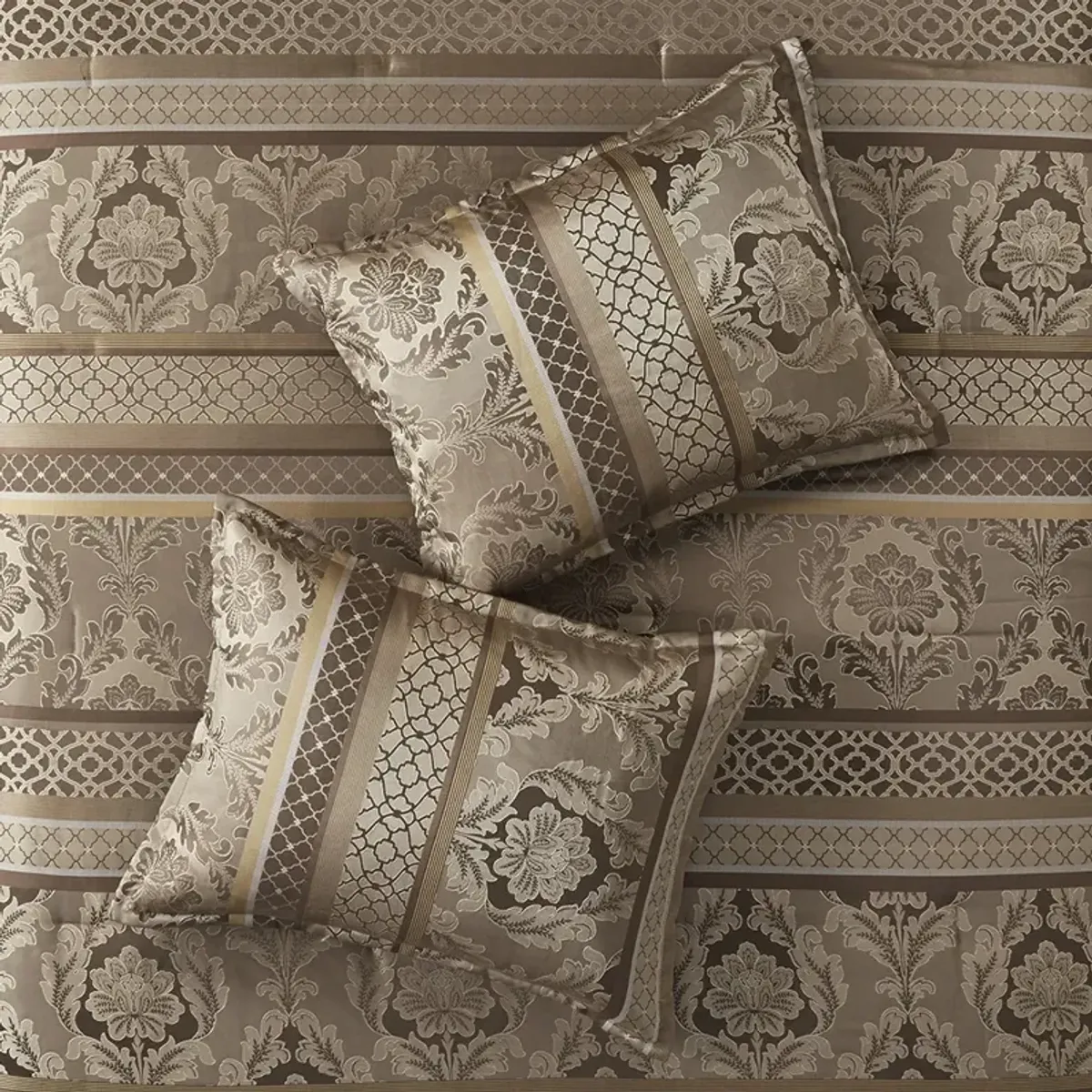 Gracie Mills Bruce 7-Piece Jacquard Comforter Set