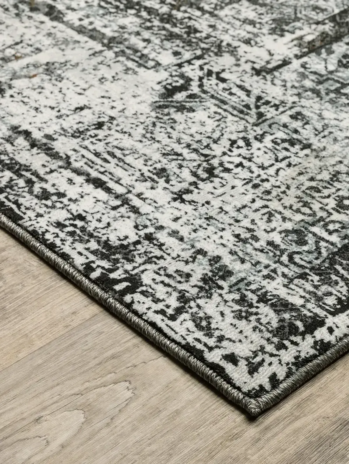 Gemini 7'10" x 10'10" Char Rug