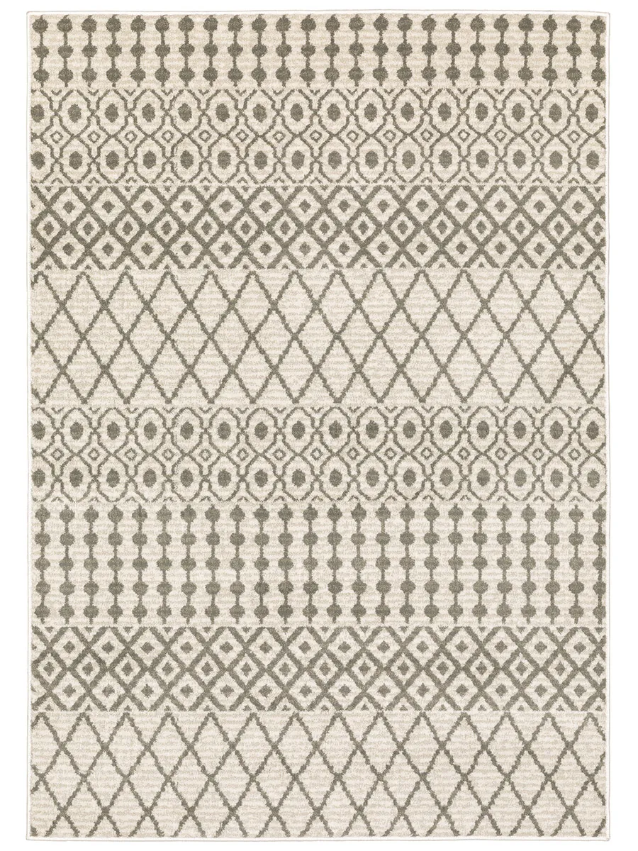 Georgia 7'10" x 10' Ivory Rug