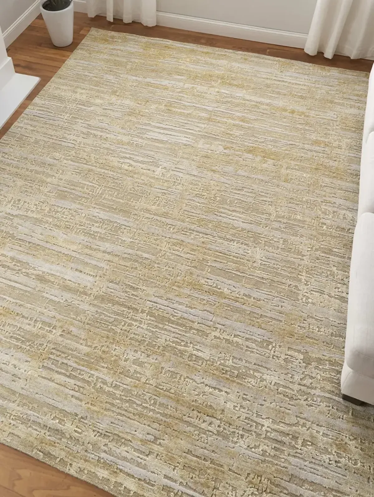 Eastfield 69FQF 9' x 12' Yellow/Ivory/Gold Rug