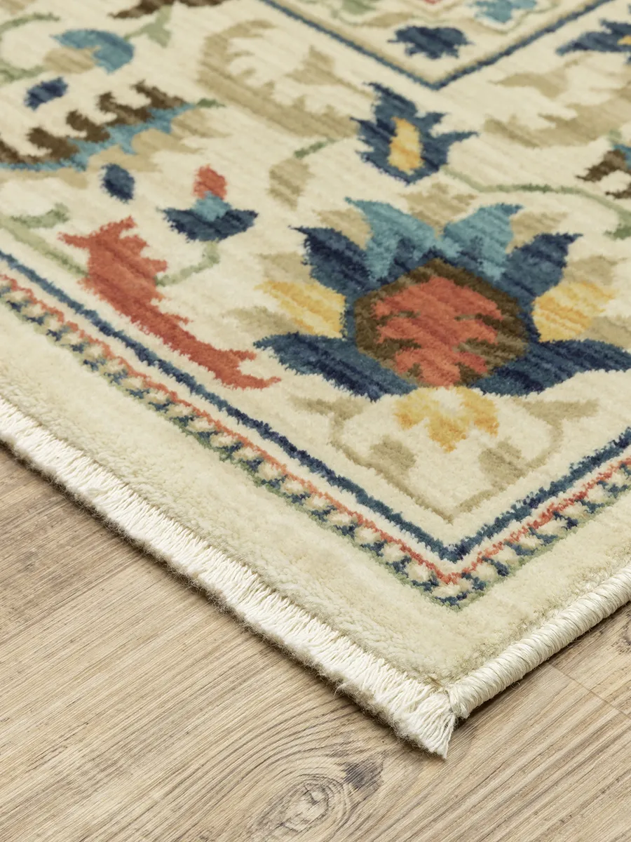 Francesca 2'3" x 7'6" Ivory Rug