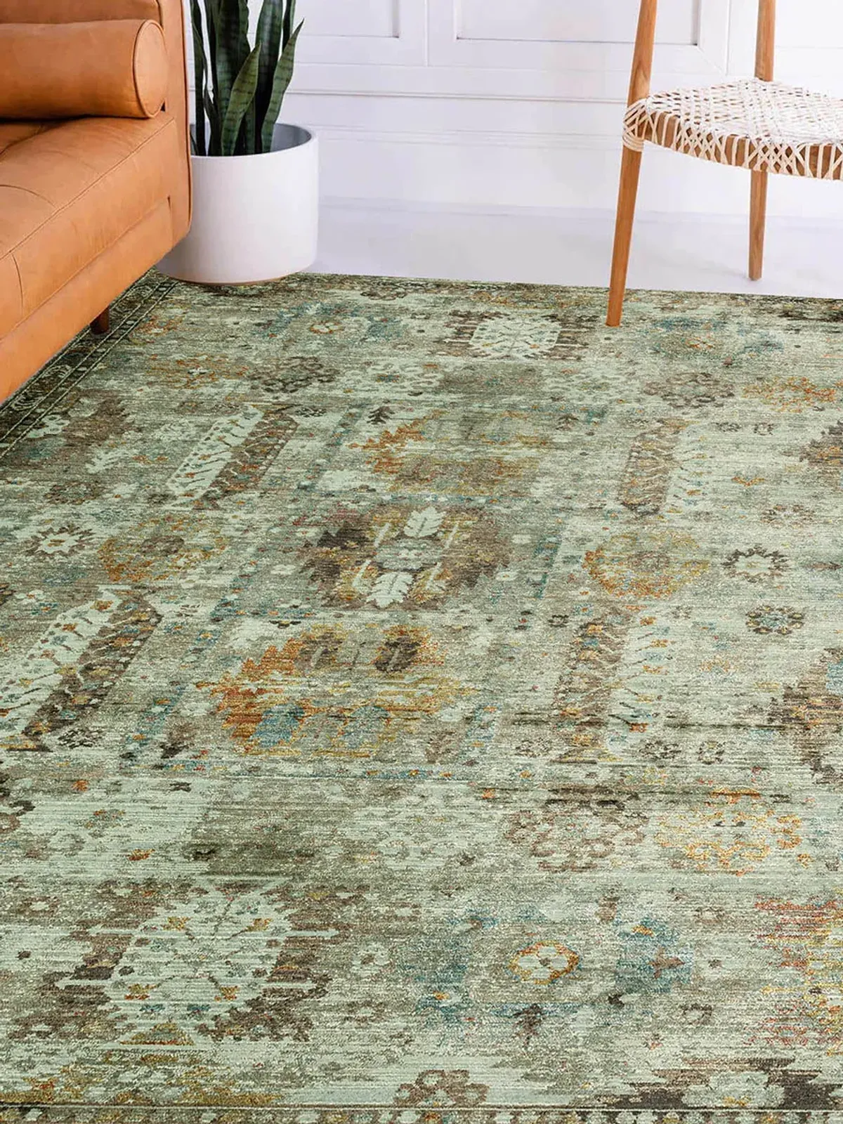 Lomita LO1 Green 8' x 10' Rug