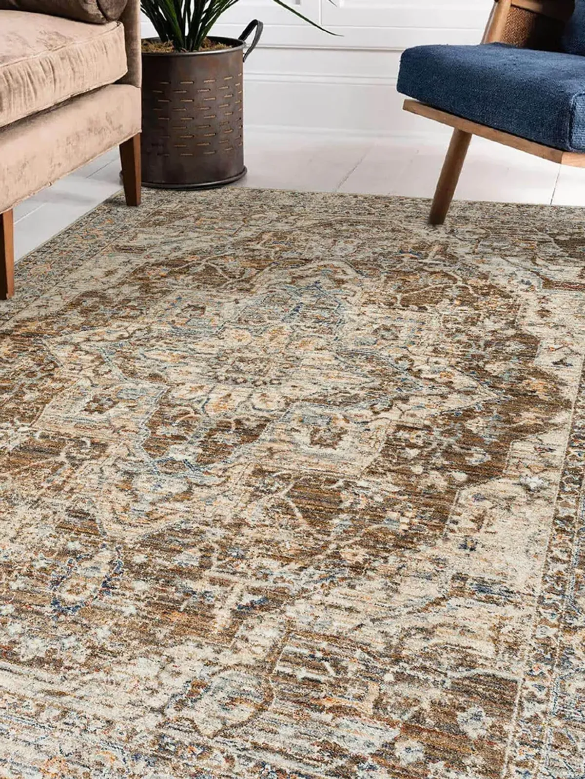 Bergama BE9 Mocha 20" x 30" Rug