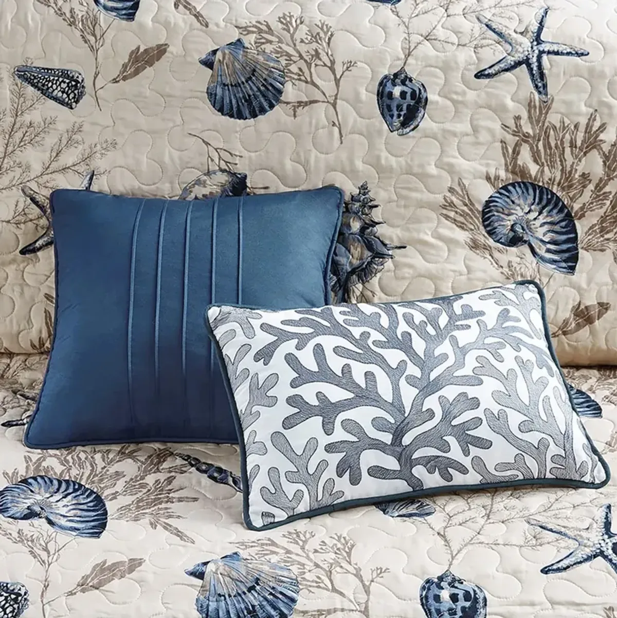 Gracie Mills Villanueva Coastal Escape Reversible Quilt Set with Charming Throw Pillows