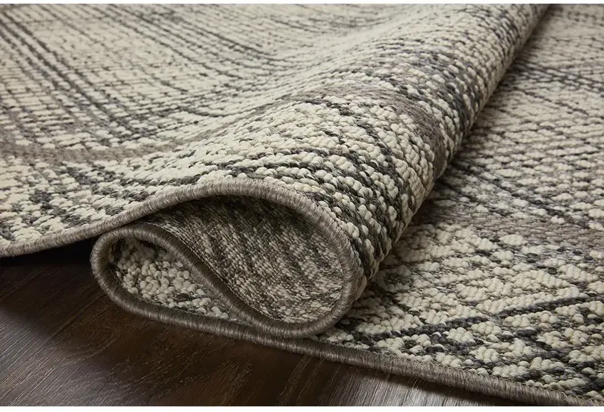 Rainier RAI10 Ivory/Charcoal 7'10" x 10'10" Rug