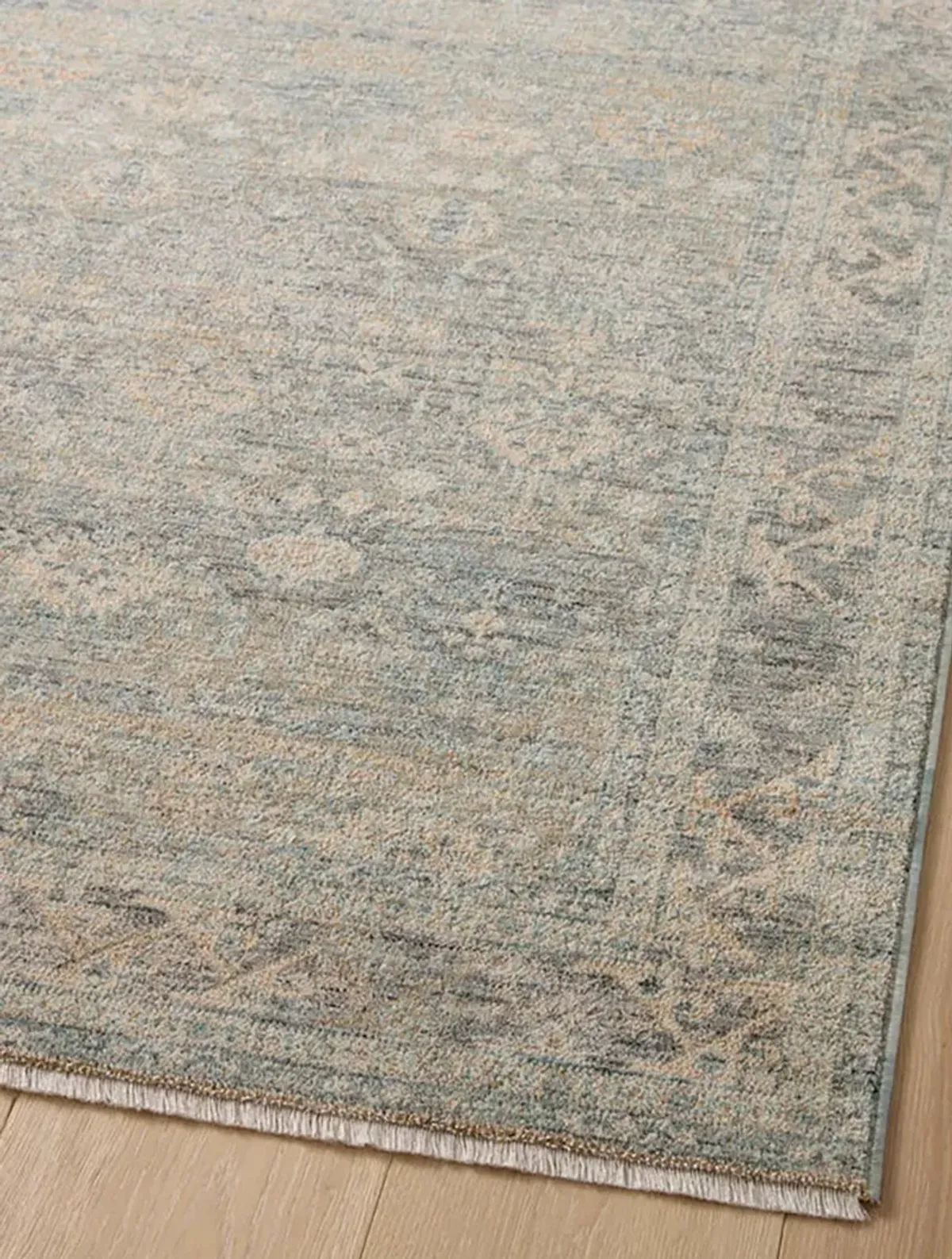 Blake BLA01 5'3" Rug