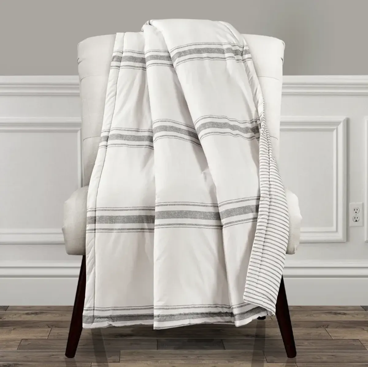 Farmhouse Stripe Throw