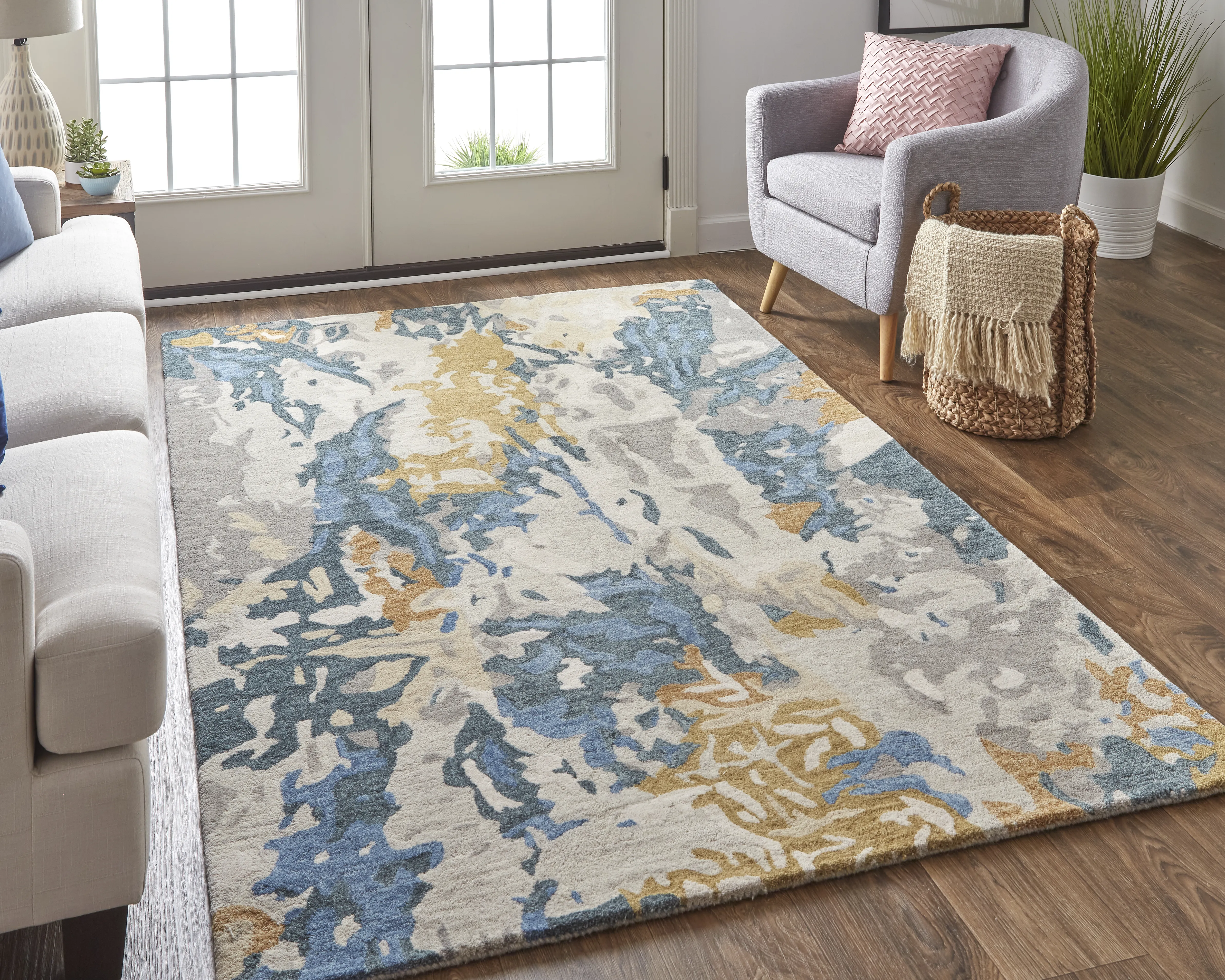 Everley 8645F Gray/Blue/Gold 5' x 8' Rug