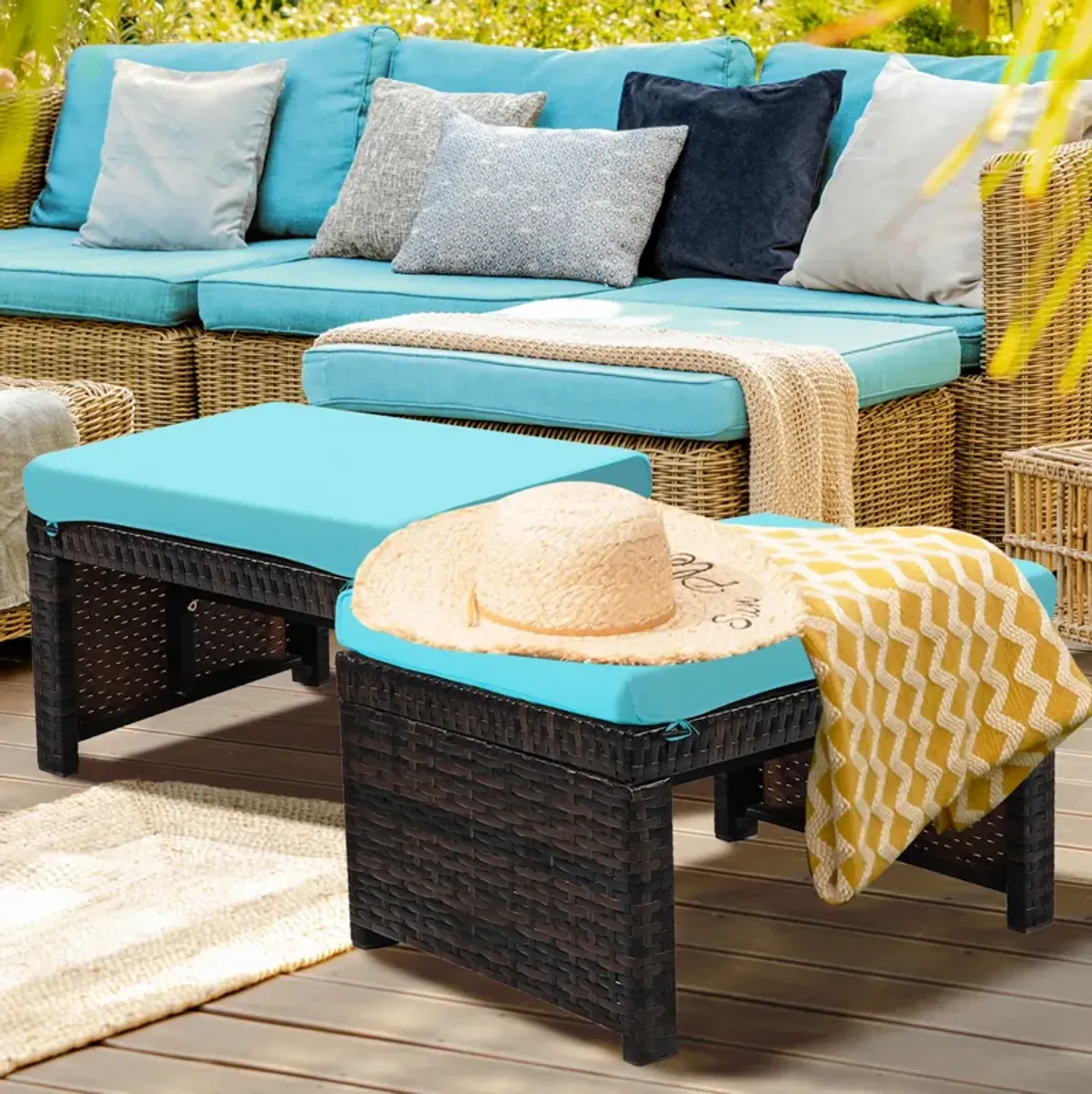 2 Pieces Patio Rattan Ottomans with Soft Cushion for Patio and Garden