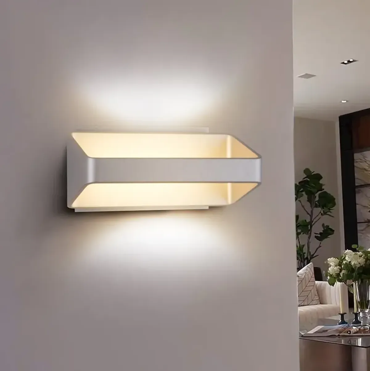 VONN Lighting Up-Down integrated LED Wall Sconce Light in Silver