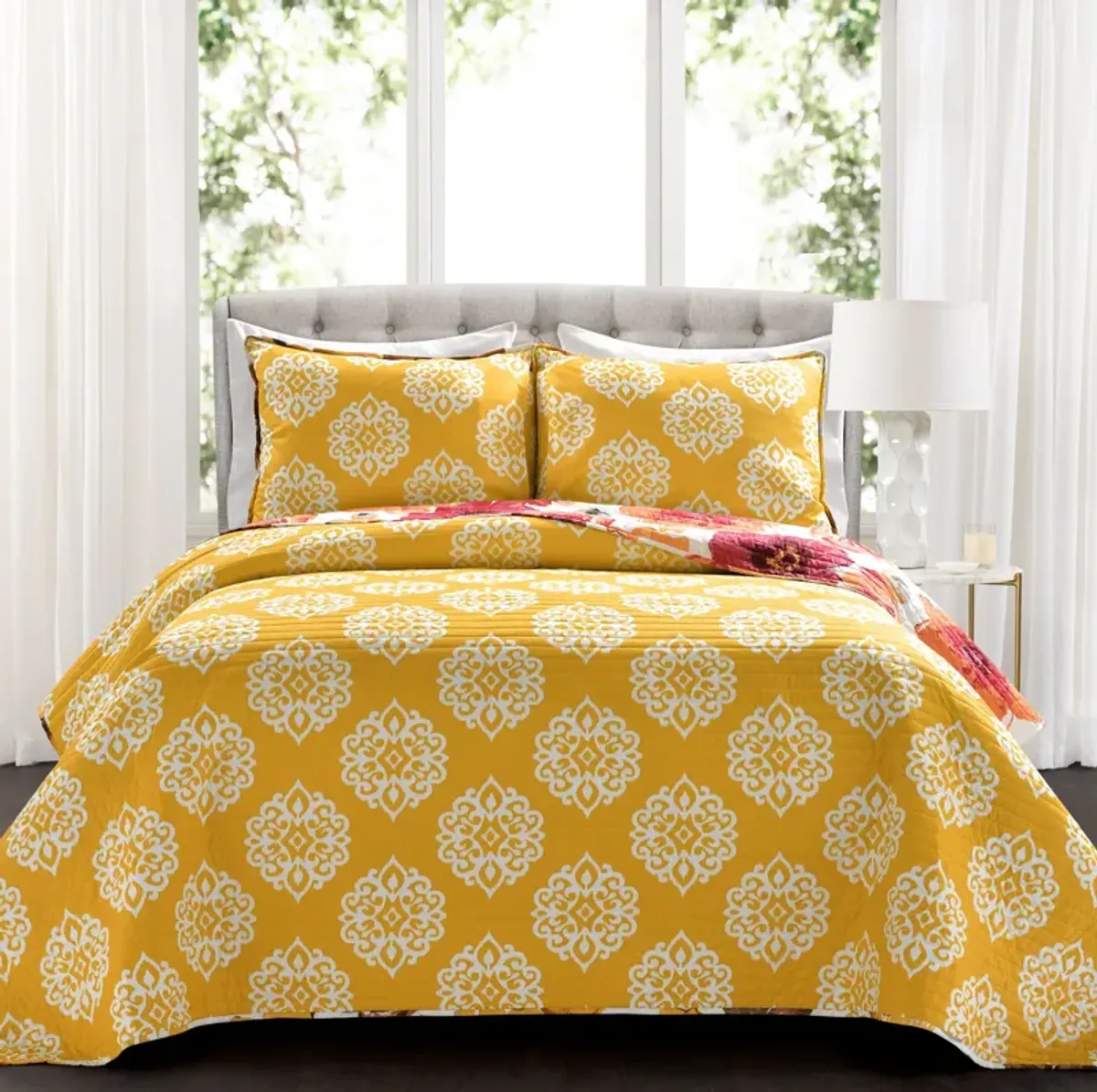 Leah Reversible Quilt 3Pc Set