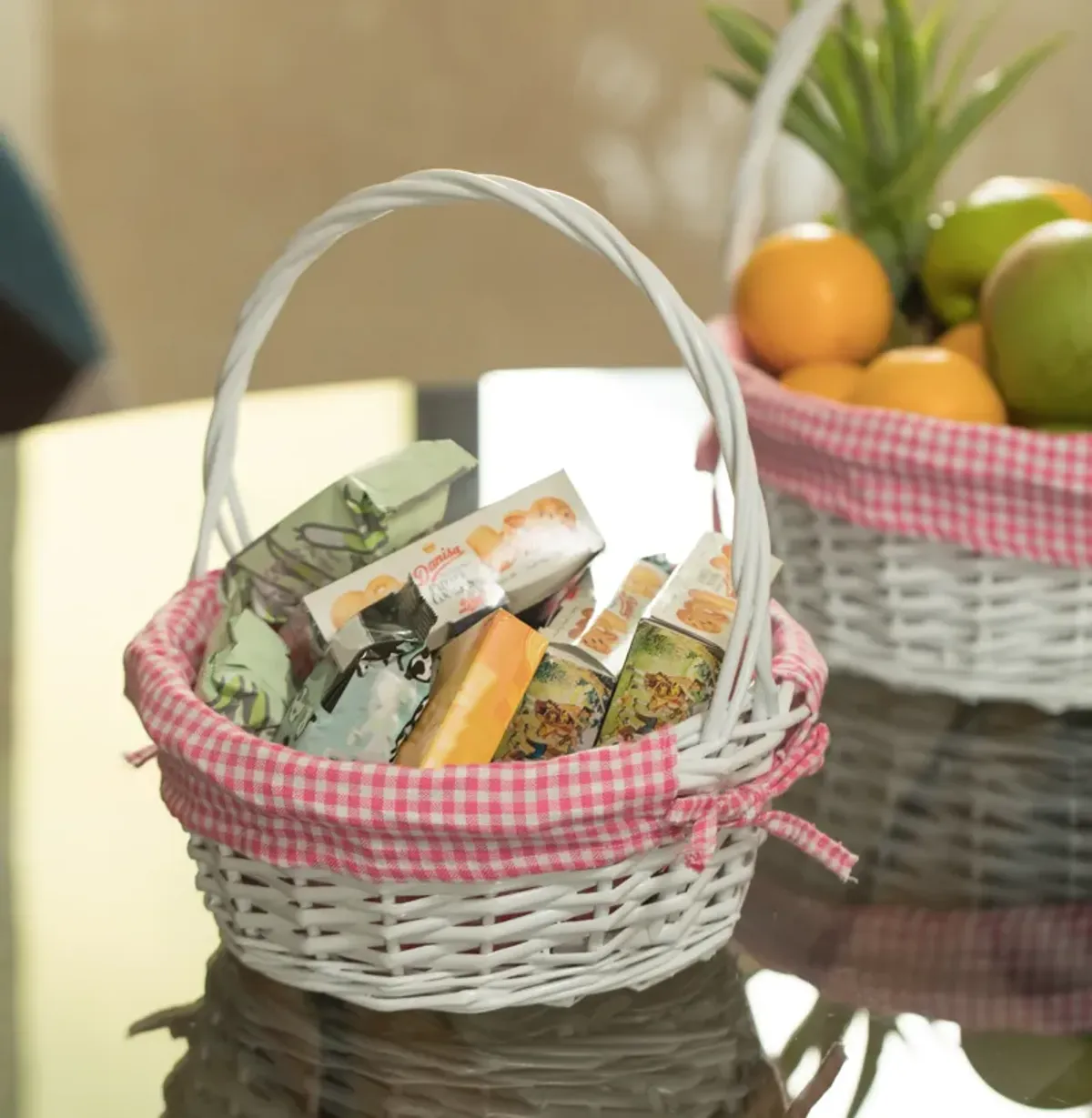 White Round Willow Gift Basket, with Pink Gingham Liner and Handle- Small