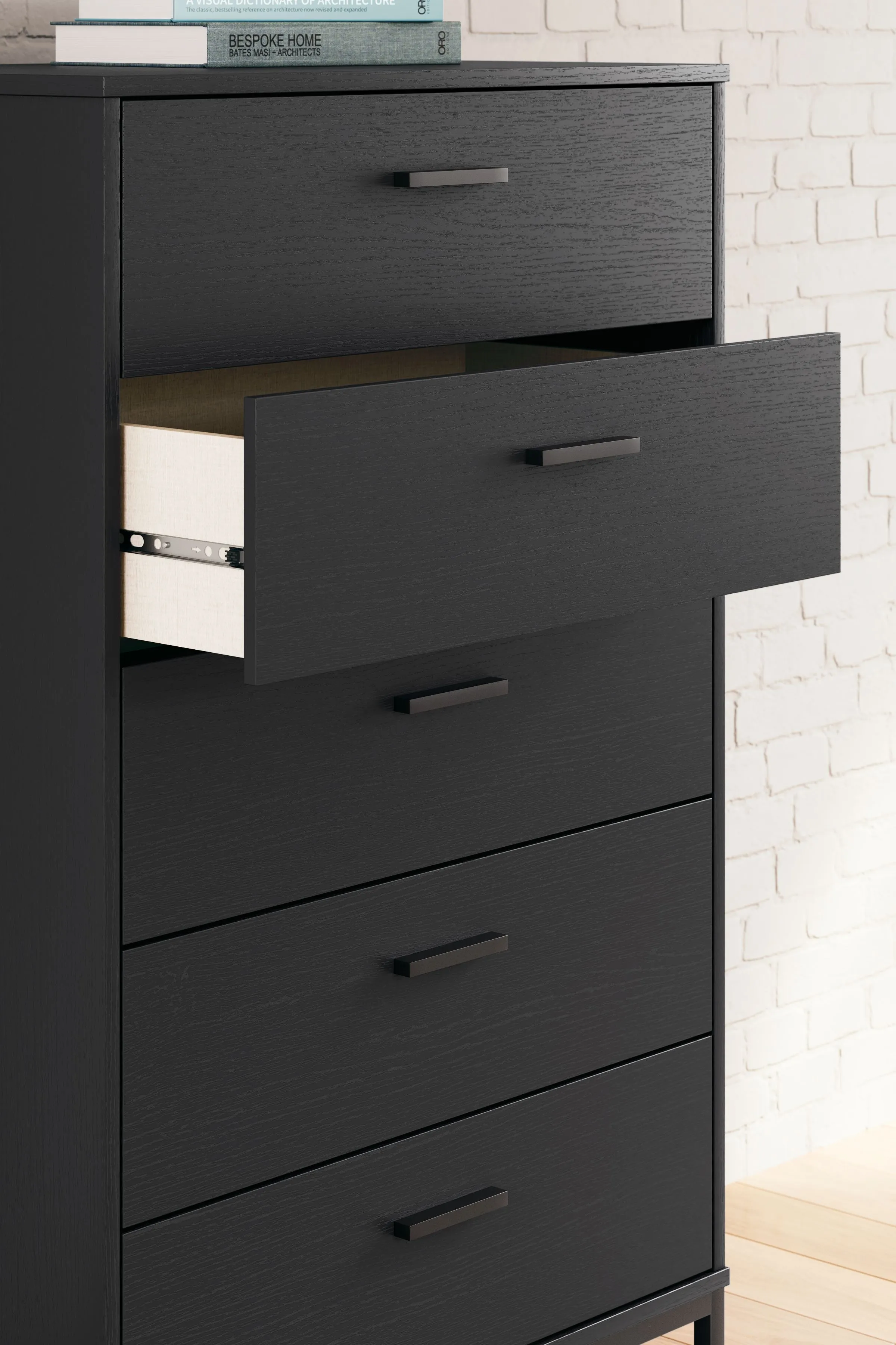 Socalle Chest of Drawers- Black