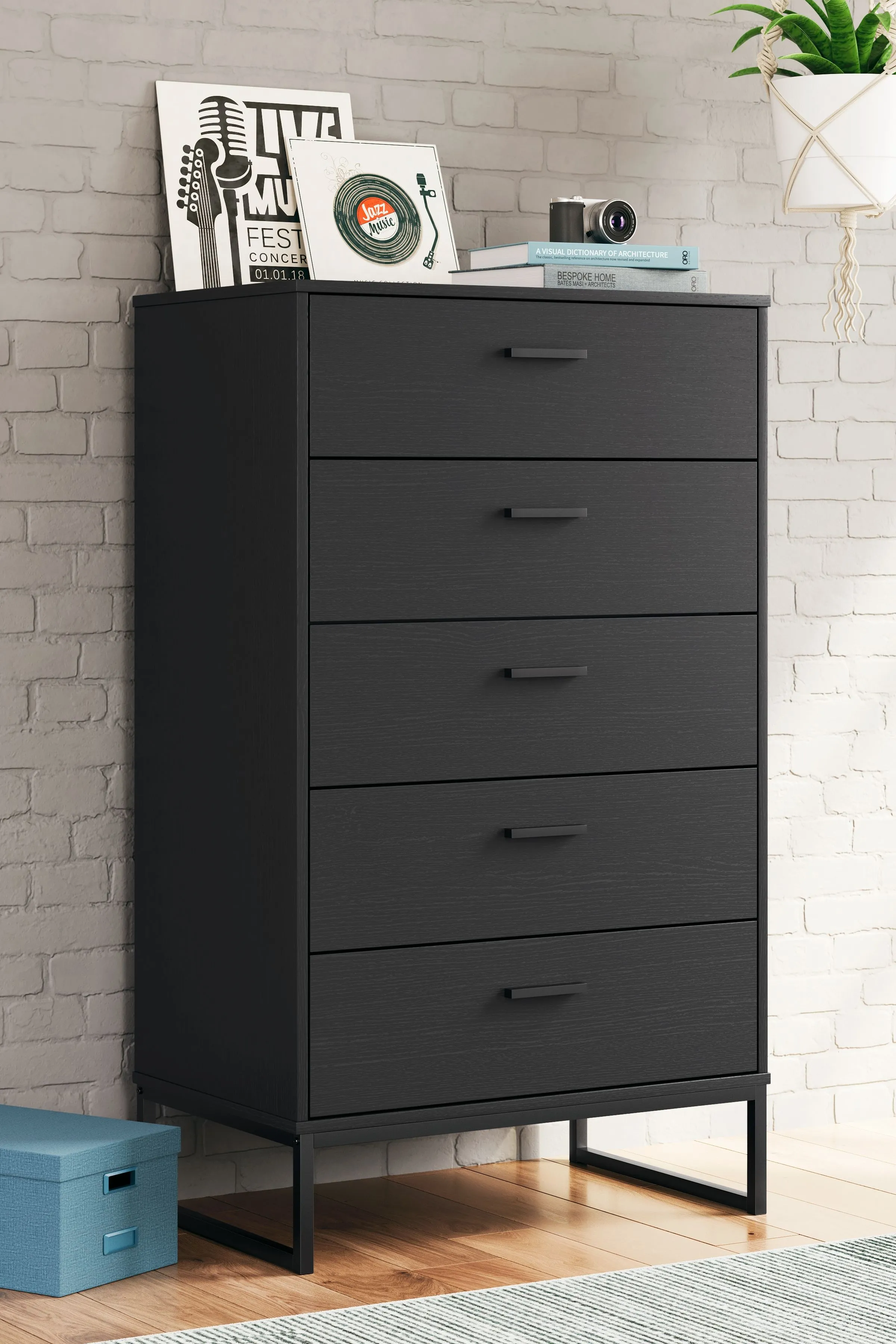 Socalle Chest of Drawers- Black