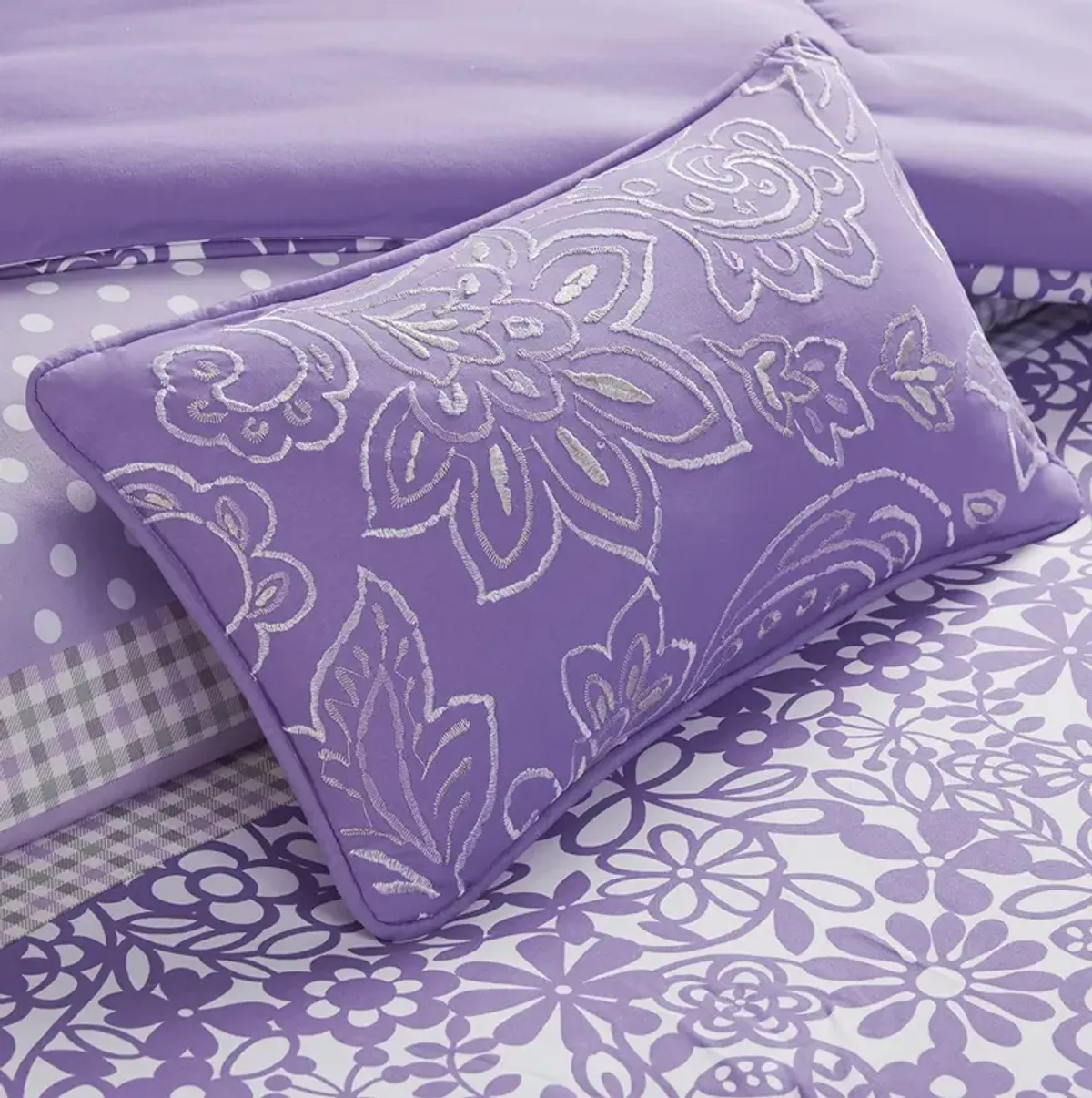 Gracie Mills Lilibeth Striped motif of Floral Paisley and Polka dots Printed Comforter Set -Queen