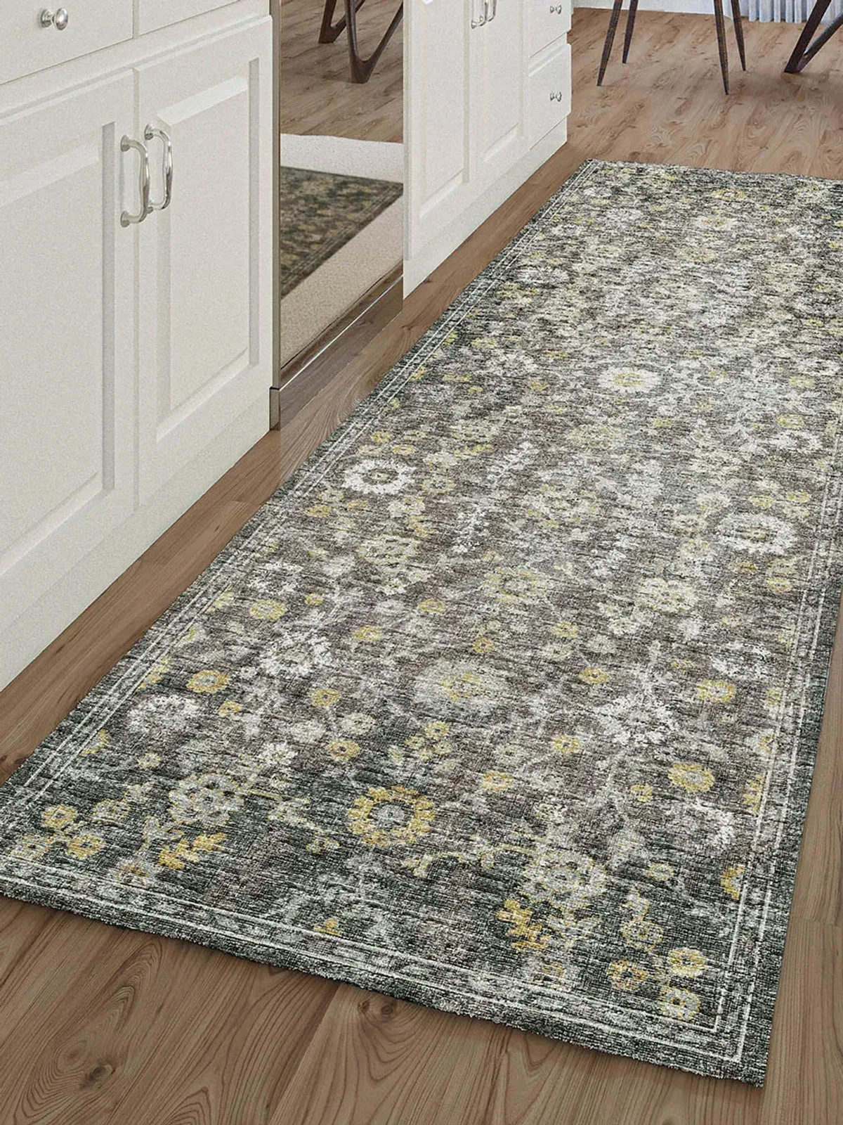 Tuscany TU2 Gray 2'6" x 10' Rug