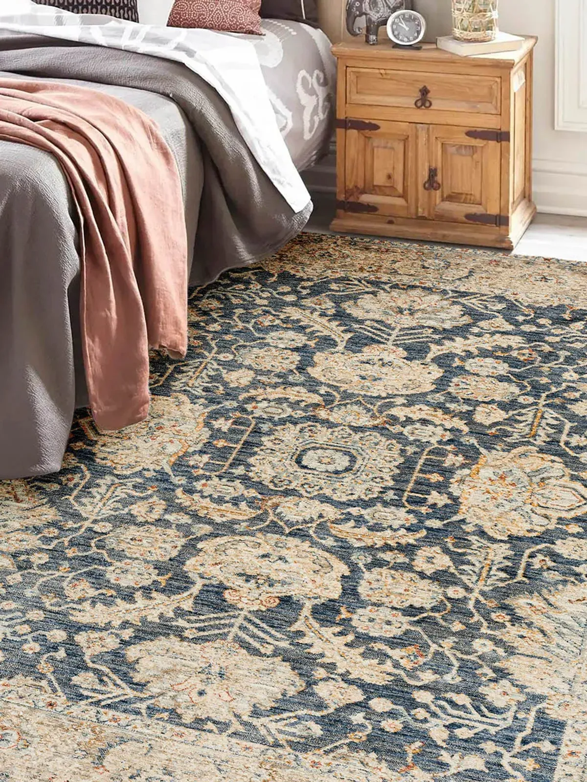 Bergama BE8 Navy 9' x 13'2" Rug