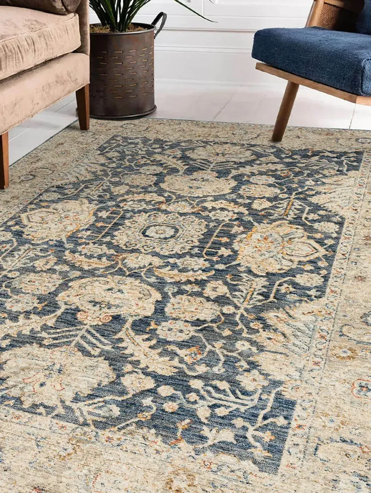 Bergama BE8 Navy 9' x 13'2" Rug