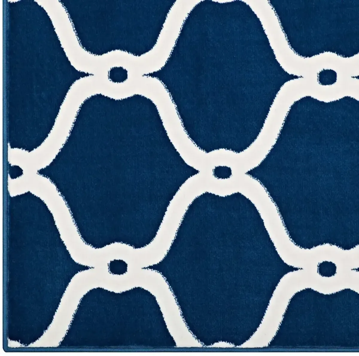 Beltara Chain Link Transitional Trellis 8x10 Area Rug - Moroccan Blue and Ivory