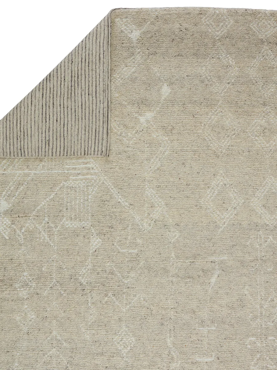 Indira Merida Tan/Taupe 8' x 10' Rug