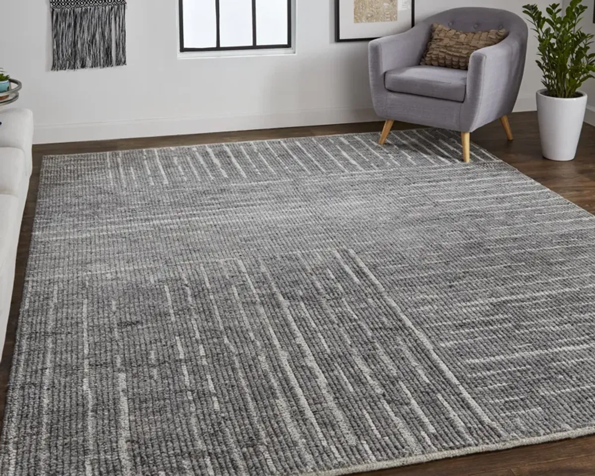 Alford 6913F Gray/Silver/Ivory 2' x 3' Rug