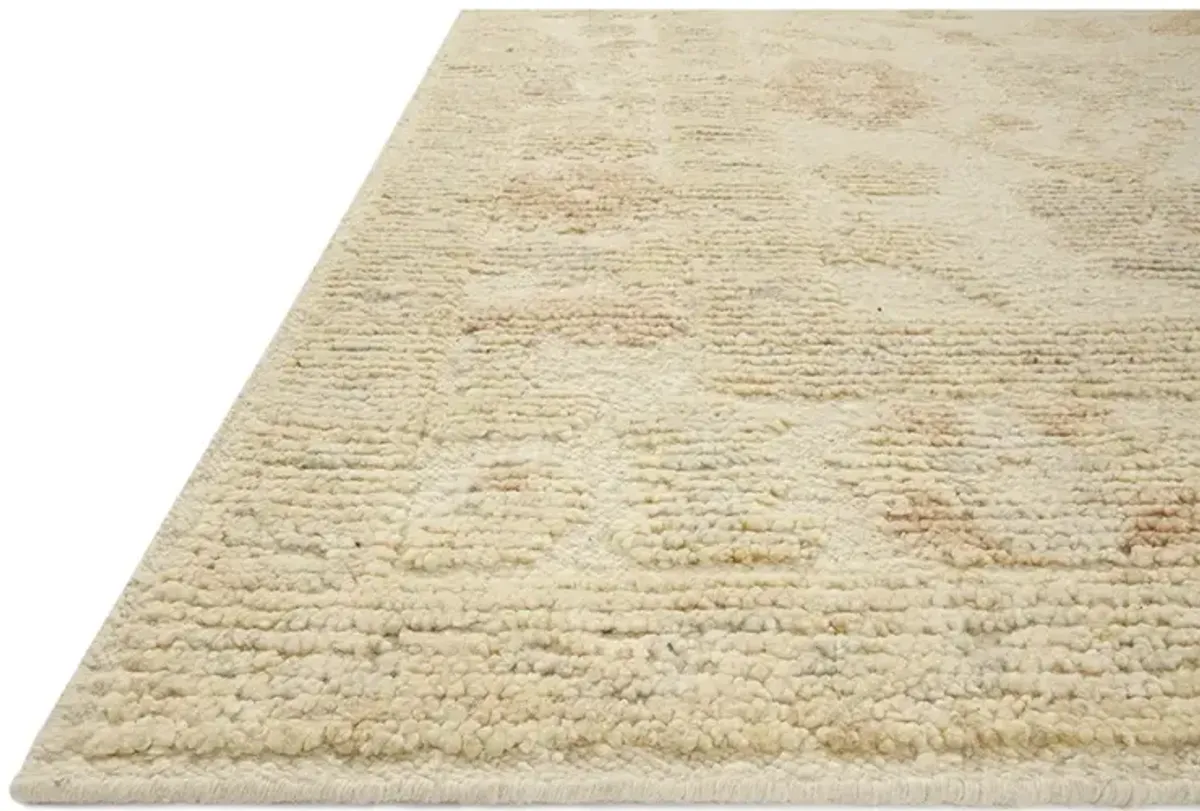 Emilia EMI01 2'6" x 11'6" Rug