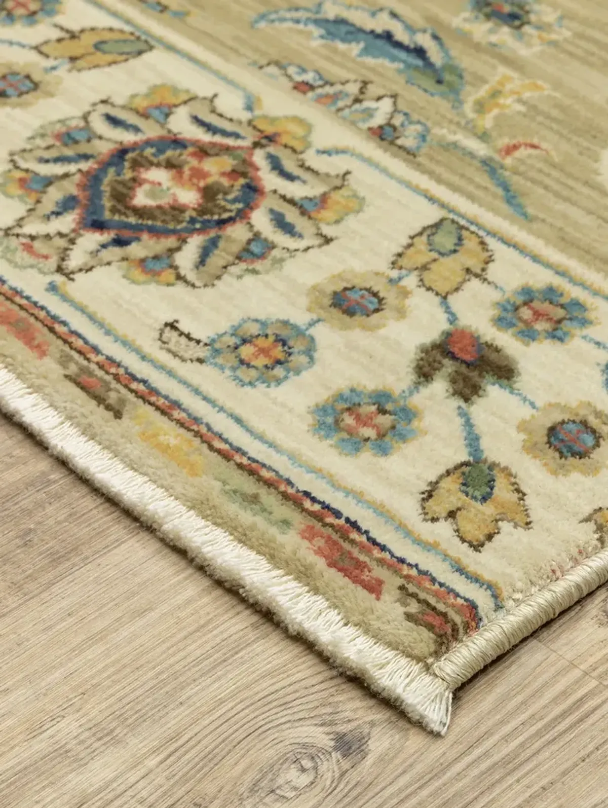 Francesca 5'3" x 7'6" Beige Rug