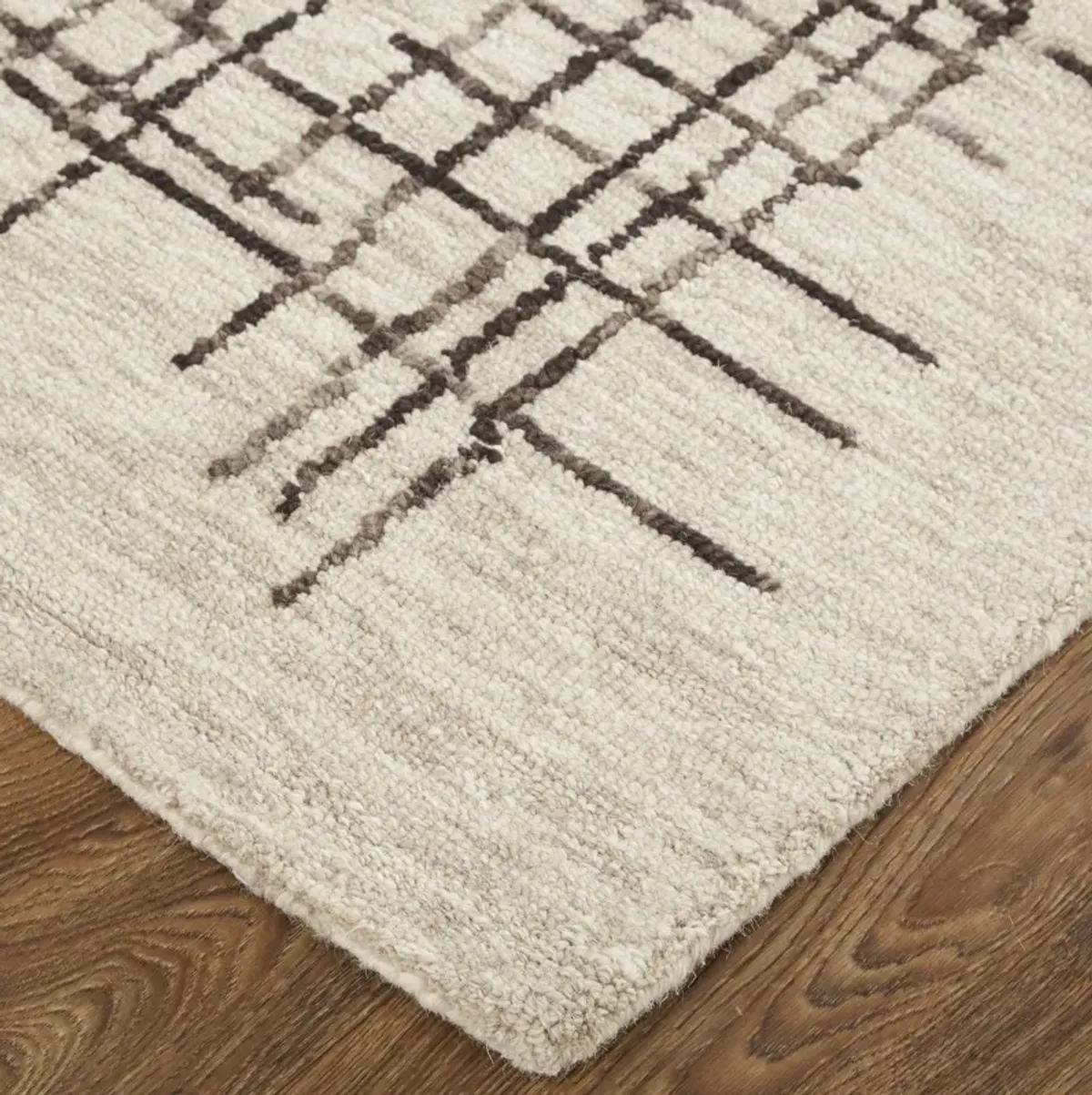 Maddox 8630F Tan/Ivory 2' x 3' Rug