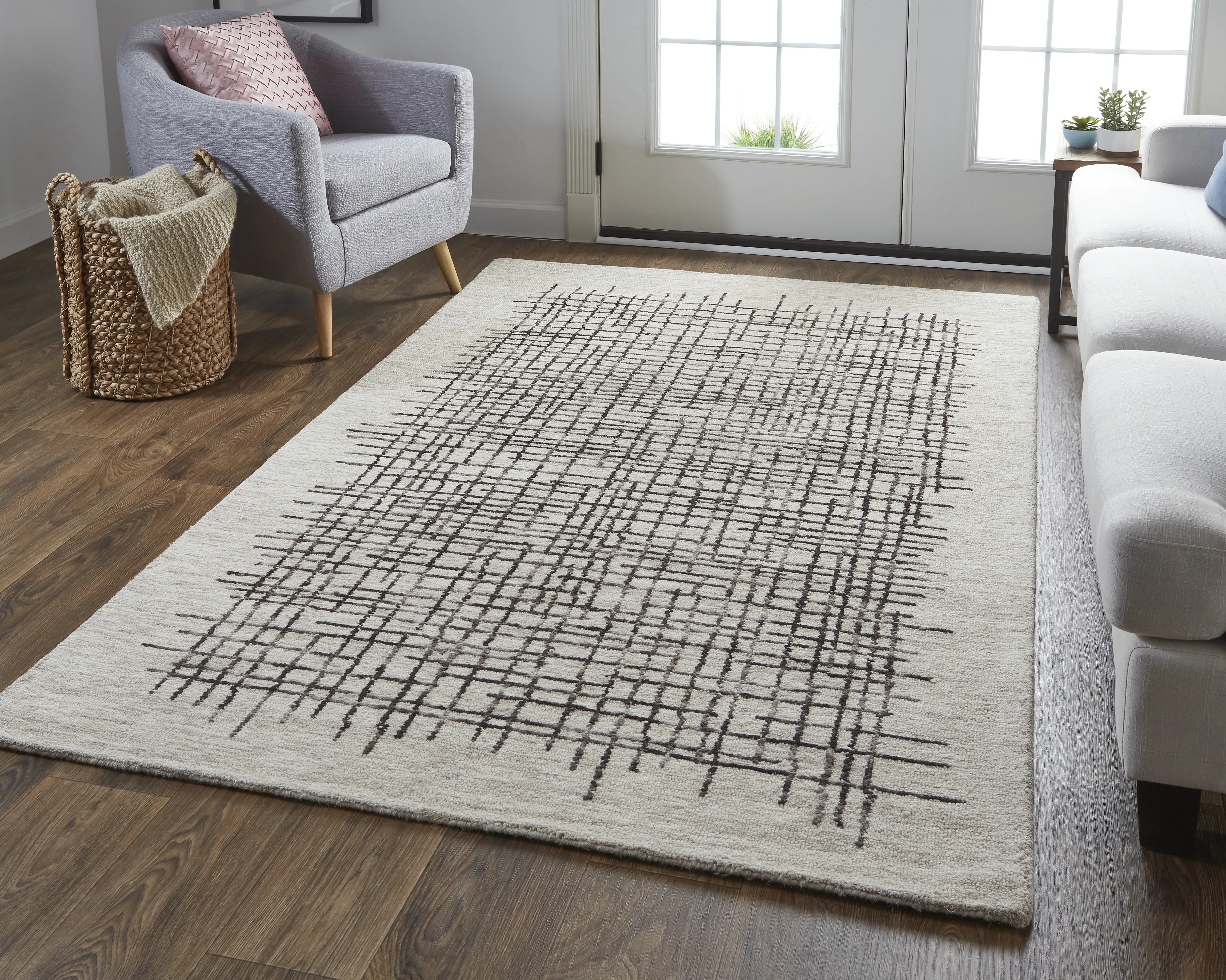 Maddox 8630F Tan/Ivory 2' x 3' Rug