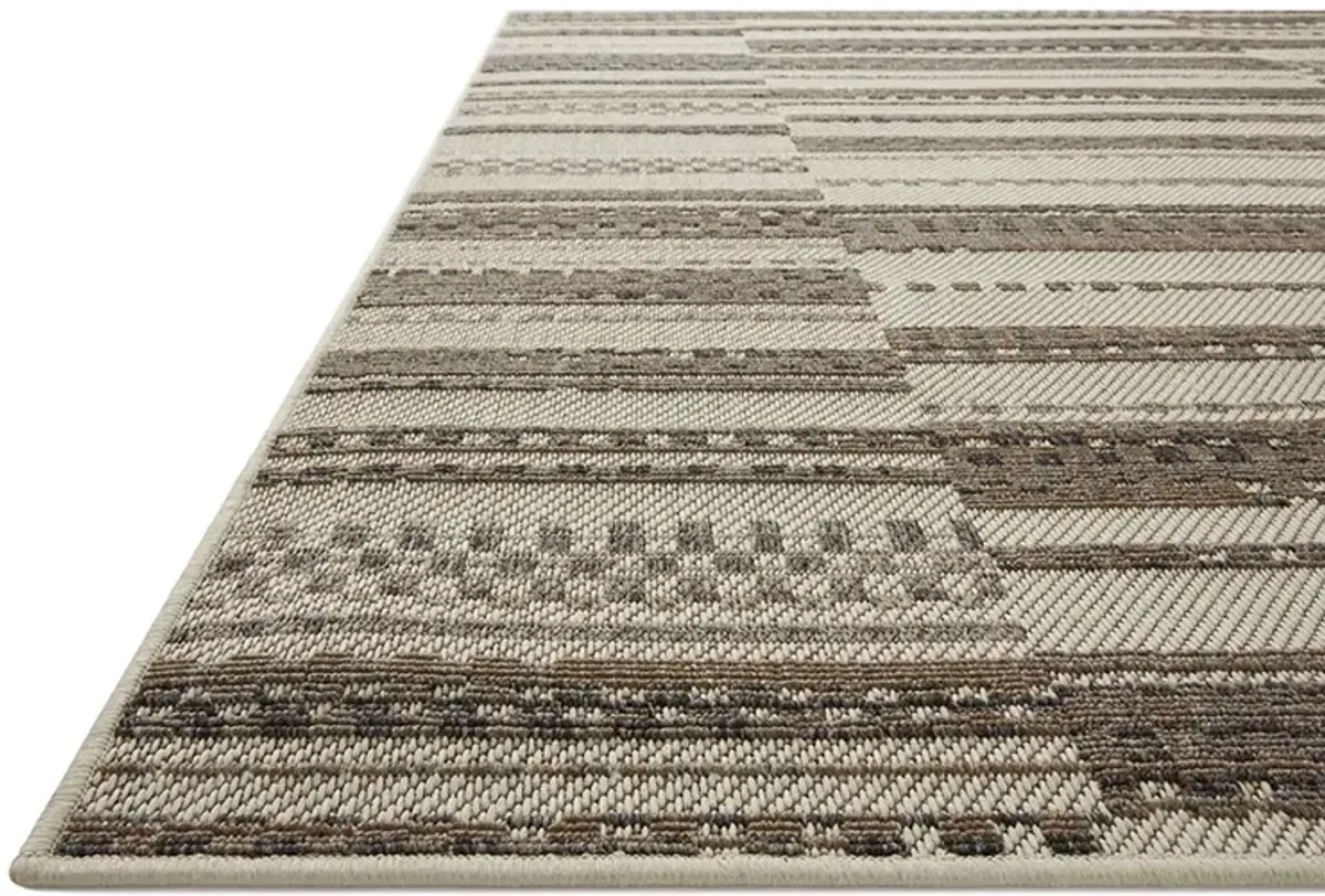 Rainier RAI08 Ivory/Taupe 5'3" x 7'7" Rug