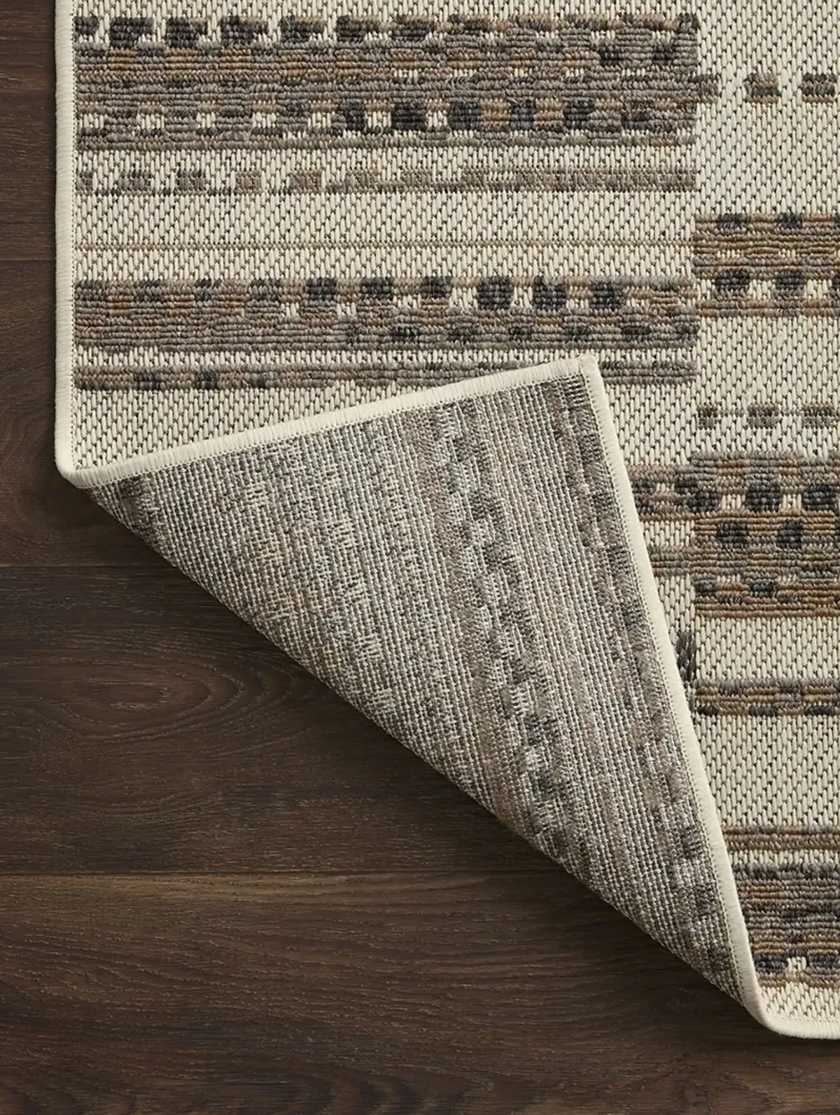 Rainier RAI08 Ivory/Taupe 5'3" x 7'7" Rug