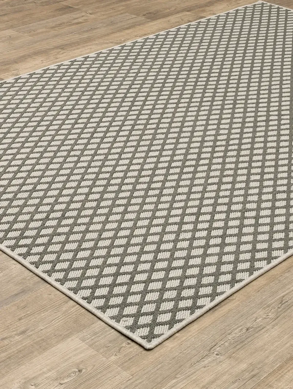 Torrey 3'3" x 5' Beige Rug