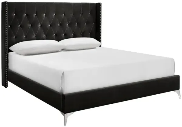New Classic Furniture Huxley Wood King Bed, Black