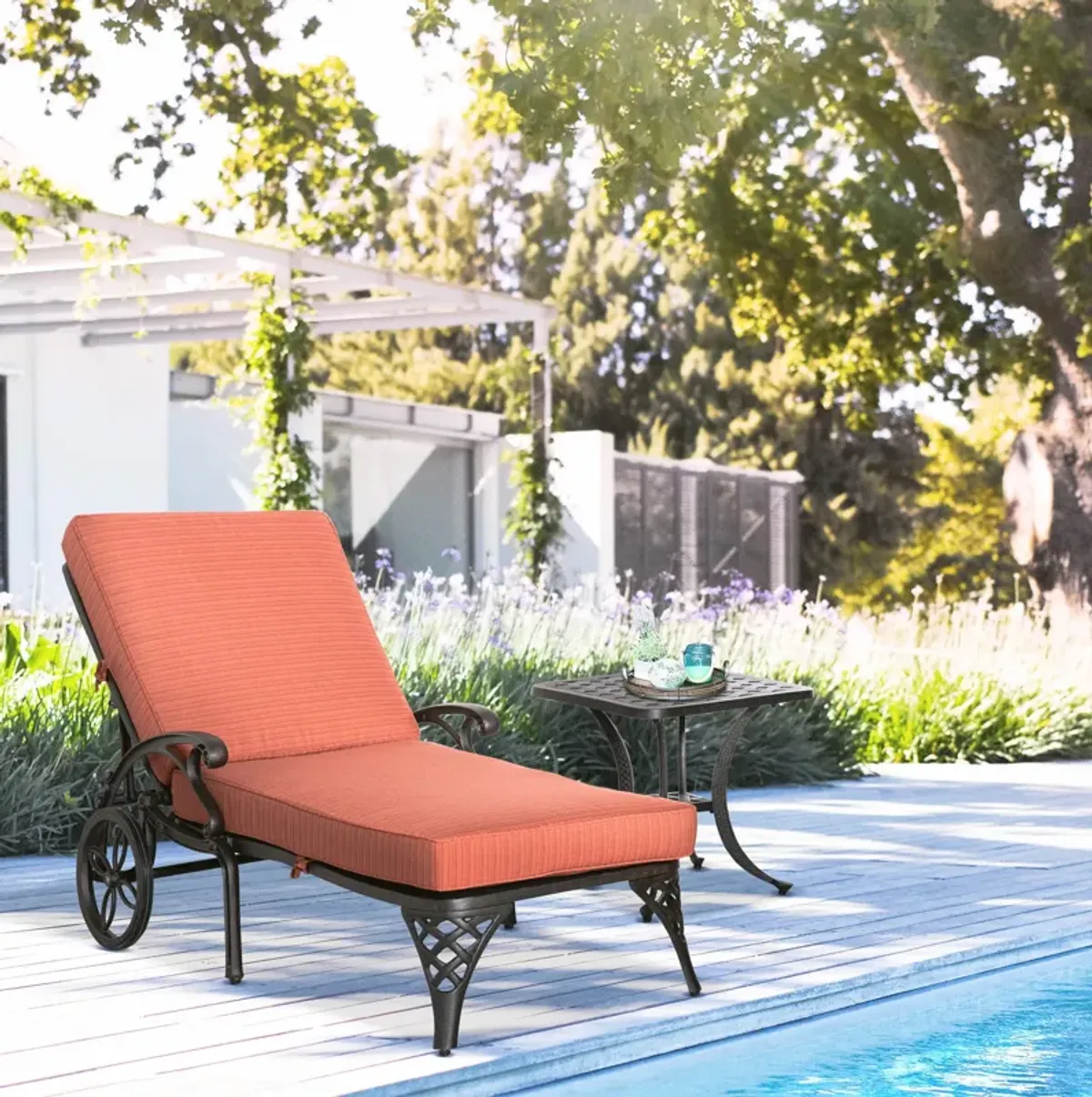 Wine Red Sun Bed: Aluminum Padded Lounge Chair with Side Table