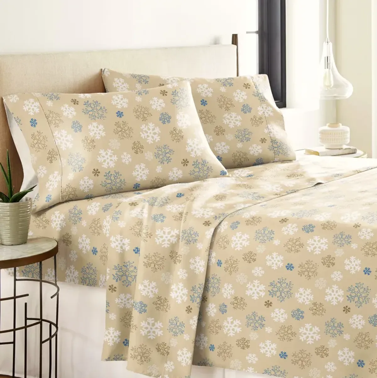 Pointehaven Heavy Weight 100% Cotton Snowflakes Brown Printed 170 GSM Flannel 4 pc Sheet Set, Full