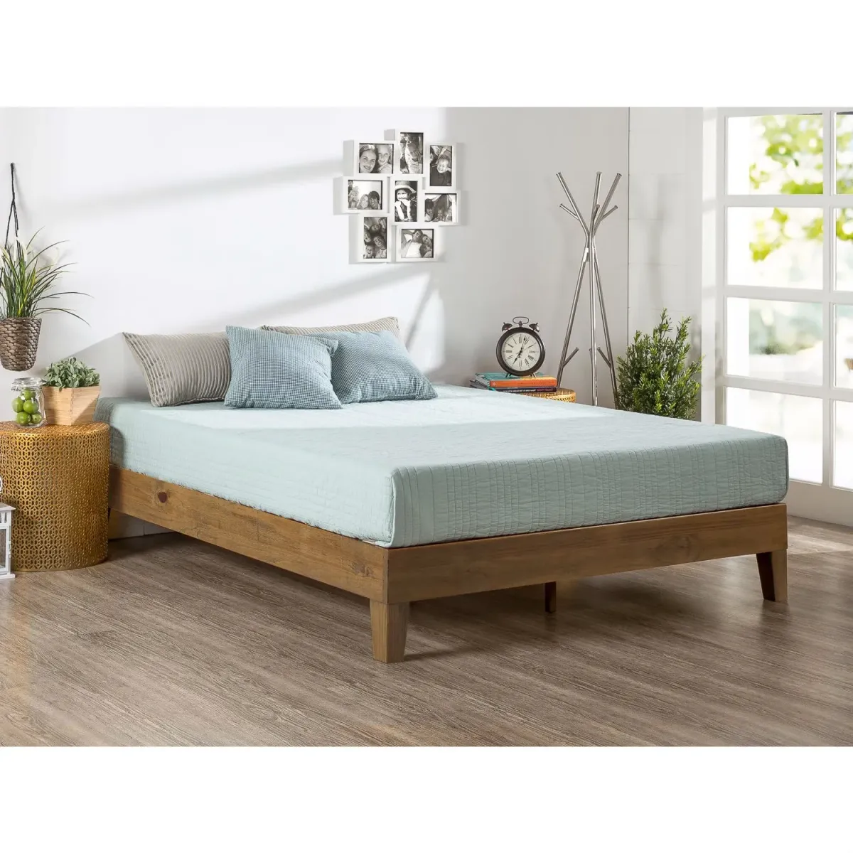 Hivvago King size Modern Platform Bed Frame in Rustic Pine Finish