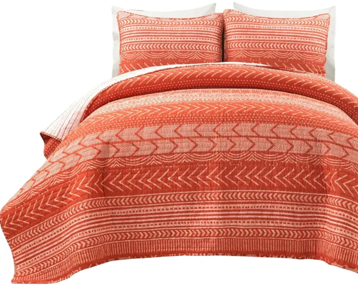 Scandinavian Design Reversible Cotton Quilt Set for Soft Stylish Bedding