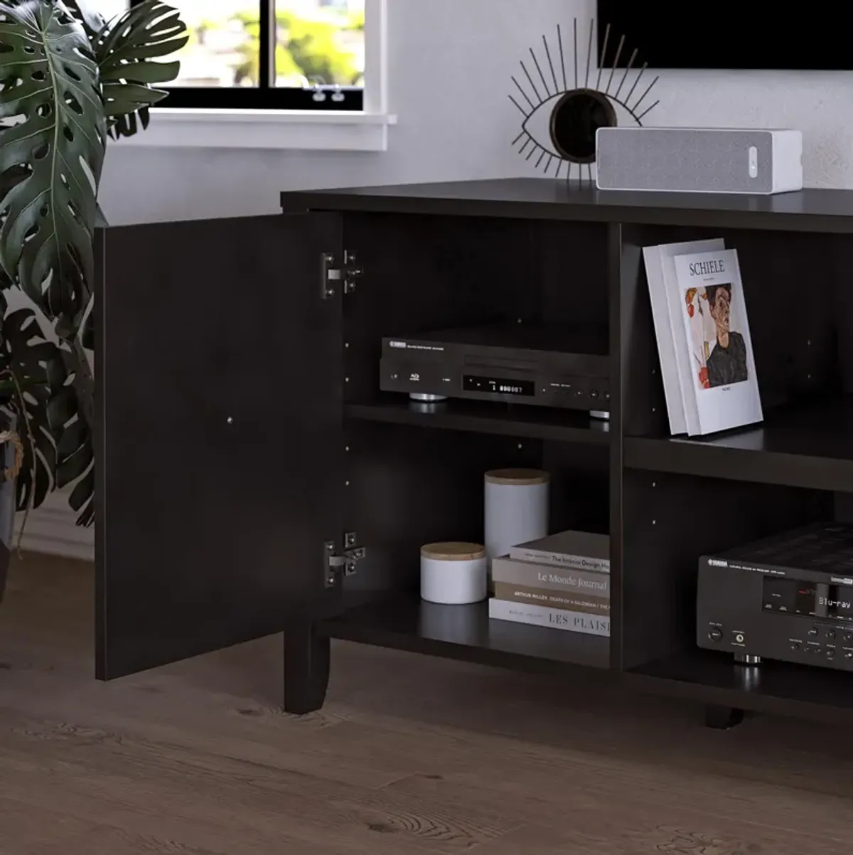 Her Majesty TV Stand