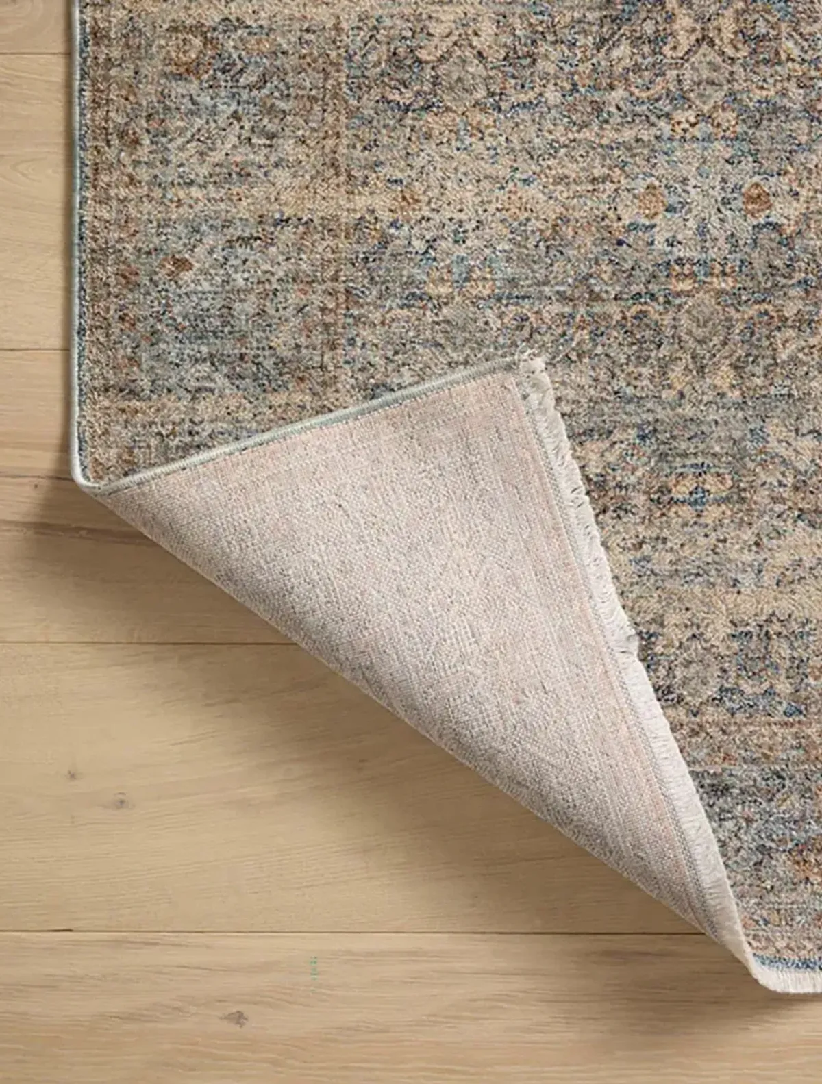 Blake BLA02 2'7" x 13'" Rug