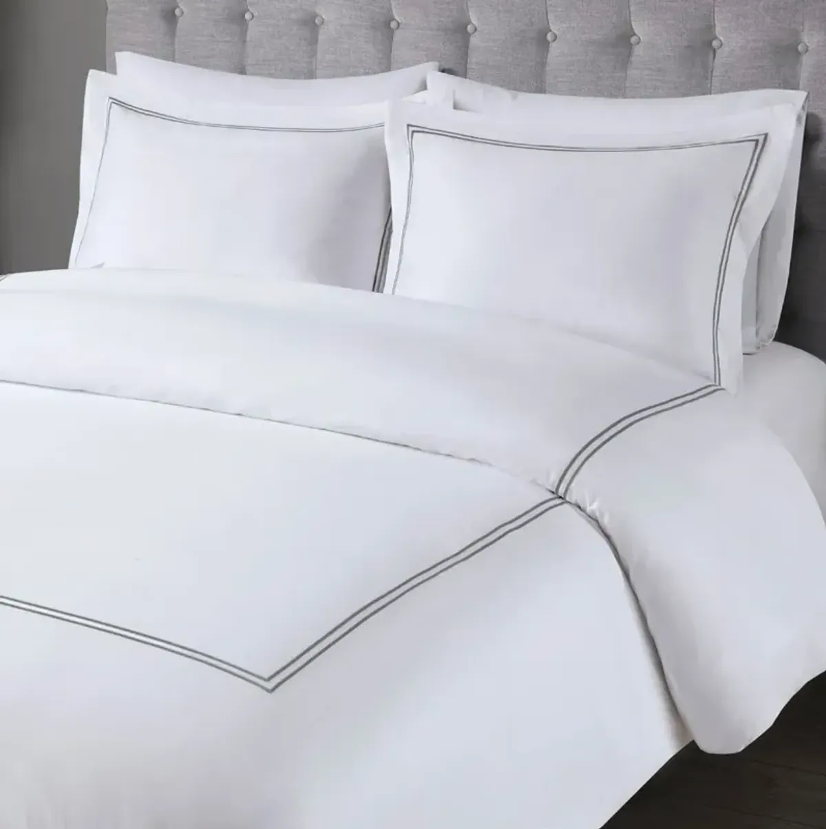 Gracie Mills Mooney 500 Thread Count Embroidered Cotton Sateen Duvet Cover Set