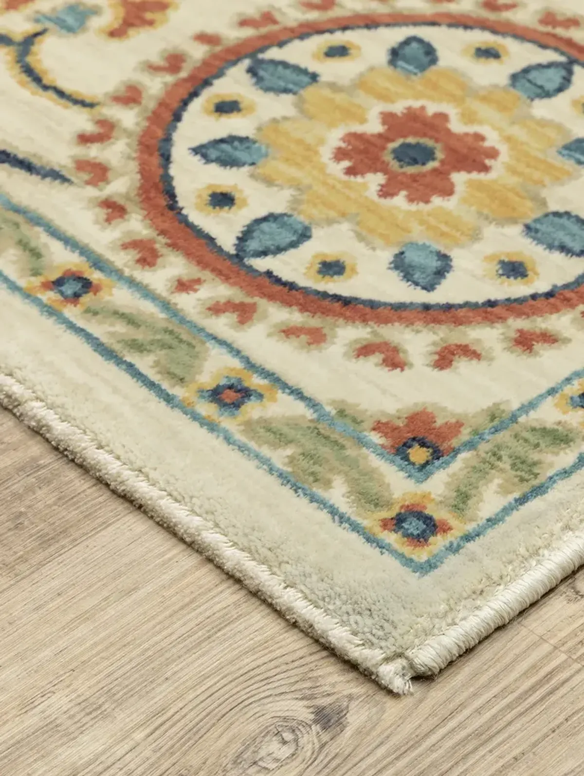 Francesca 3'3" x 5' Ivory Rug