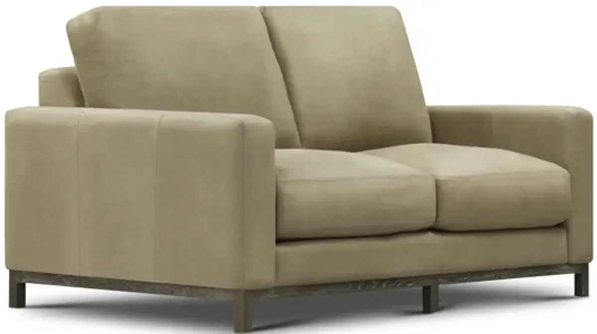 Hollywood II Loveseat