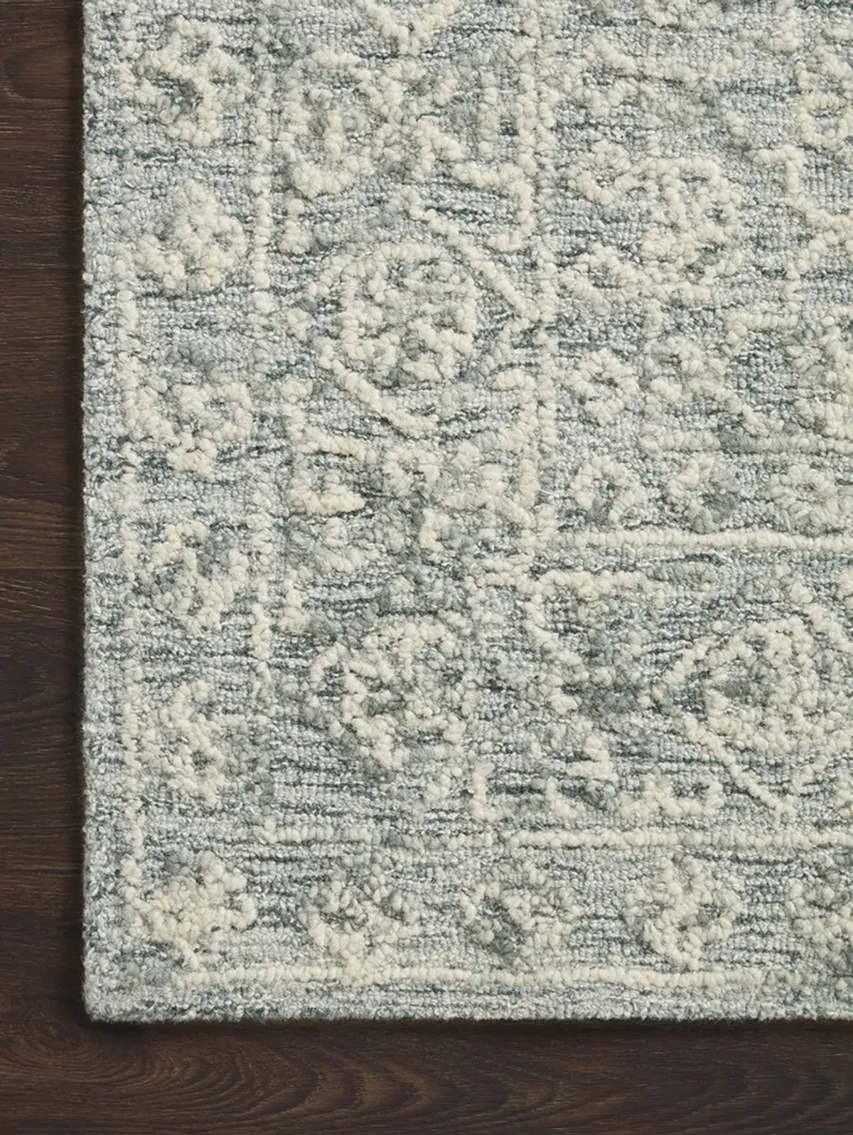 Cecelia CEC01 Ocean/Ivory 7'9" x 9'9" Rug