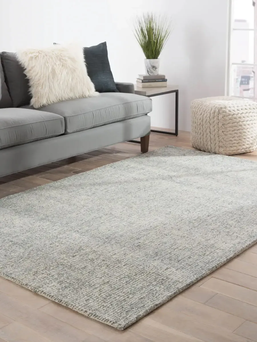 Britta Oland White 2'6" x 8' Runner Rug